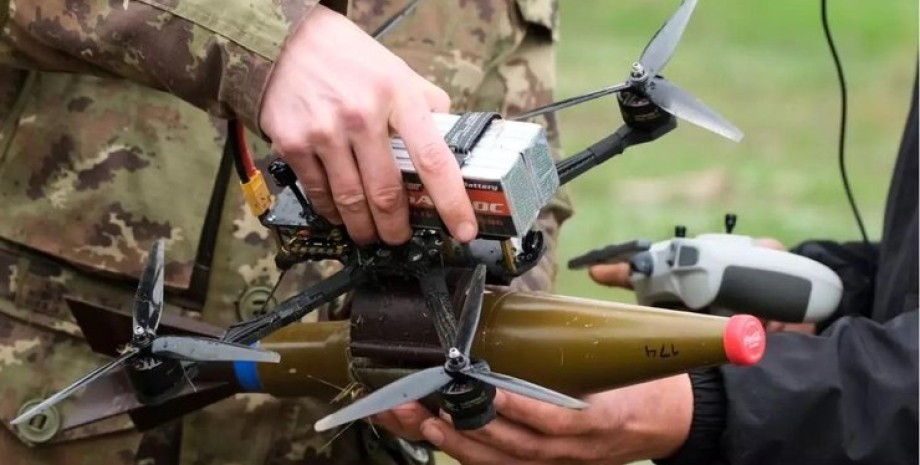 Per un mese, i droni ucraini hanno distrutto 31 unità di costosi occupanti per $...