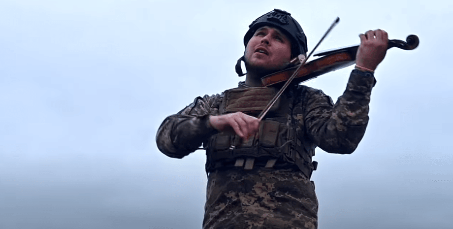 Моисей Бондаренко, Уличный музыкант, музыкант Моисей Бондаренко, Моисей Бондаренко видео, Моисей Бондаренко на фронте