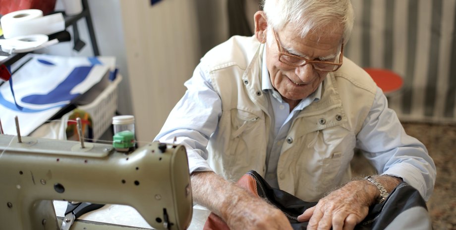 Пенсионеры, работа в Украине, вакансии