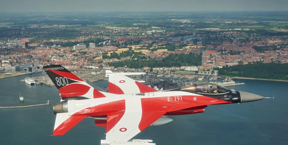 F-16, Дания, военная помощь, истребители, пилоты,