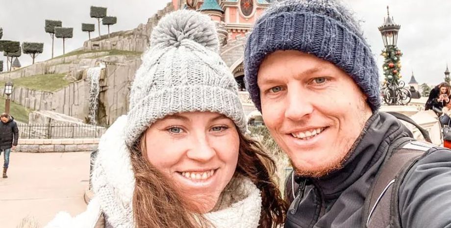 Мужчина после увольнения с работы стал миллионером, как ему удалось встать на ноги и спастись от бедности