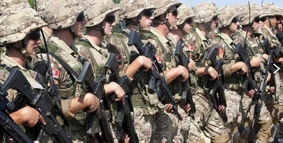 ВС Черногории \ Фото: REALMONTE net