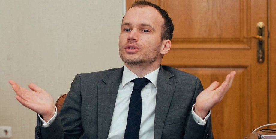 закон об олигархах, антиолигархический закон, Денис Малюська