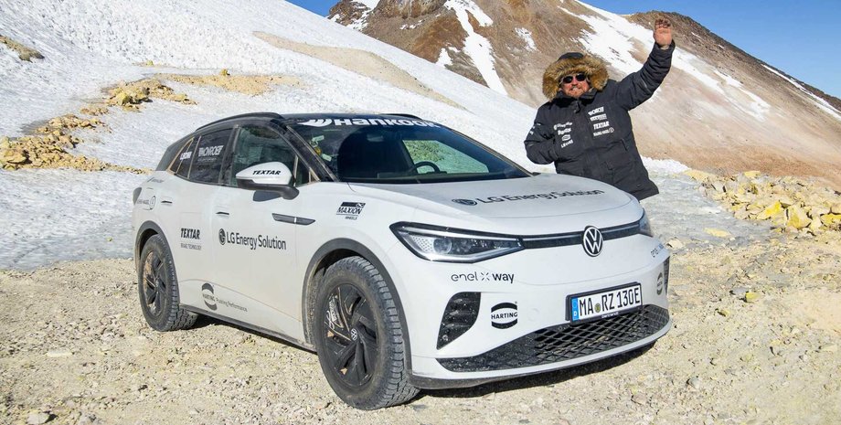 Volkswagen ID.4 GTX, новий Volkswagen ID.4, електромобіль Volkswagen ID.4 GTX, світовий рекорд, книга рекордів Гіннеса