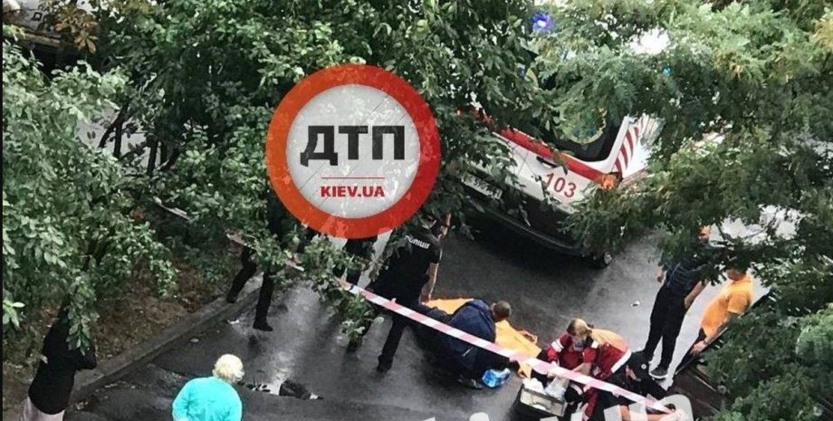 Мужчину избили и застрелили в Днепровском районе Киева