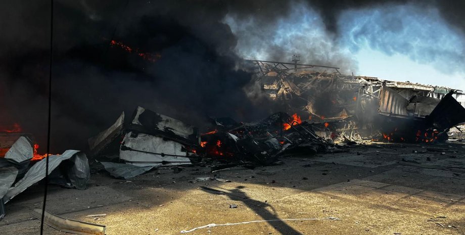 обстріл Покровська, вибухи Покровськ, ранковий обстріл, масований обстріл, обстріл сьогодні, ракетна атака, ранкова атака