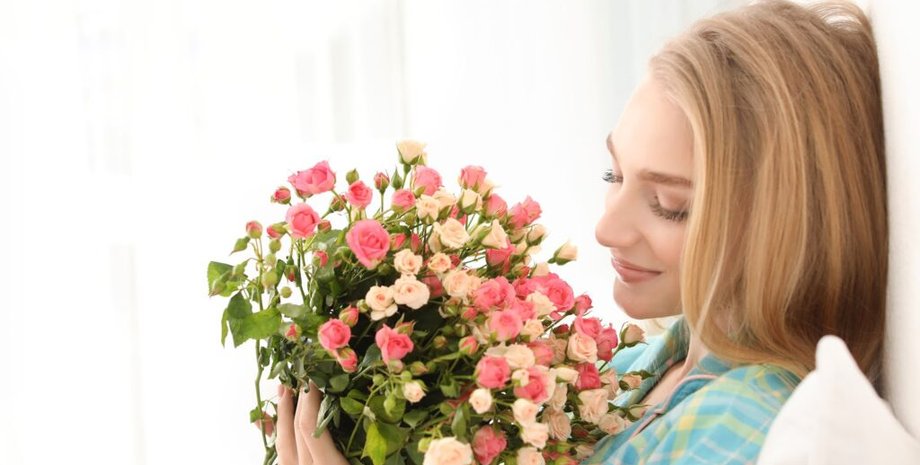 Привітання з 8 березня як привітати дівчину