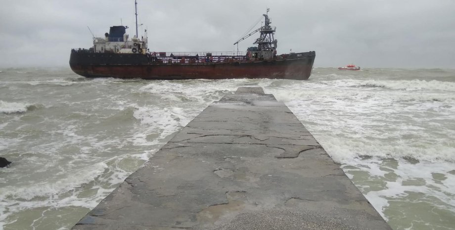 Танкер Delfi / Фото: facebook/maksymkutsyi