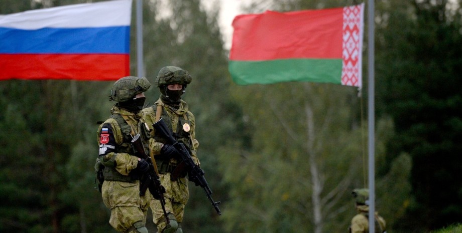 Білорусь, Росія, прапори, військові, солдати, фото