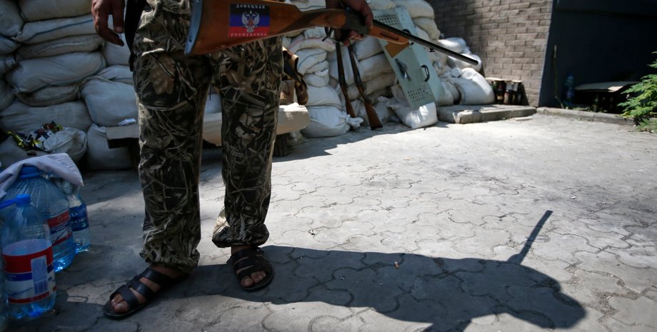 Боевик в Донецке / Фото: Reuters