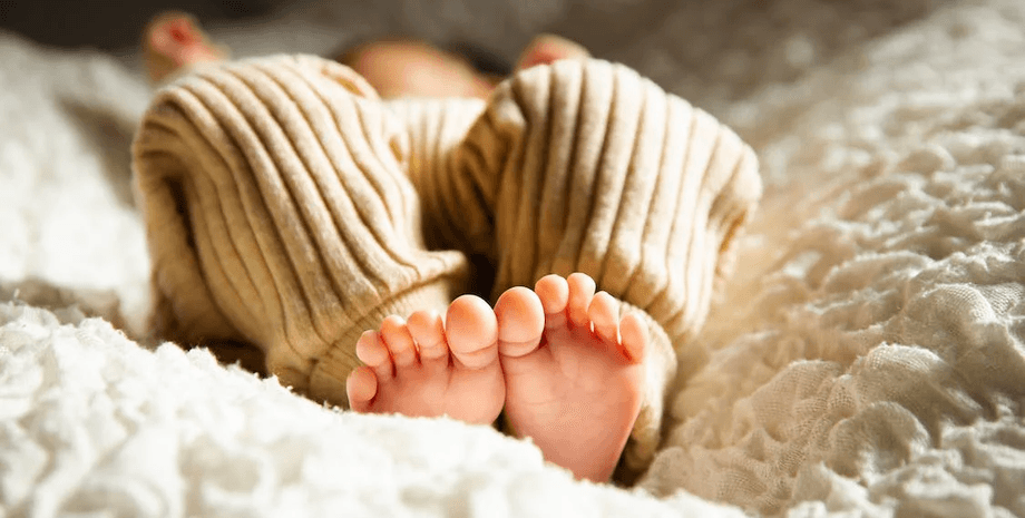 Грецькі міфологічні дитячі імена, Популярні грецькі імена для немовлят, Афіна, Зевс, Персефона, Вплив грецької міфології на імена дітей, Модні імена з грецької міфології, Сучасні грецькі тенденції в іменах для немовлят