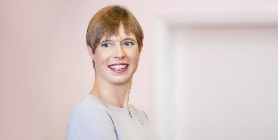 Президент Естонії Керсті Кальюлайд сміється