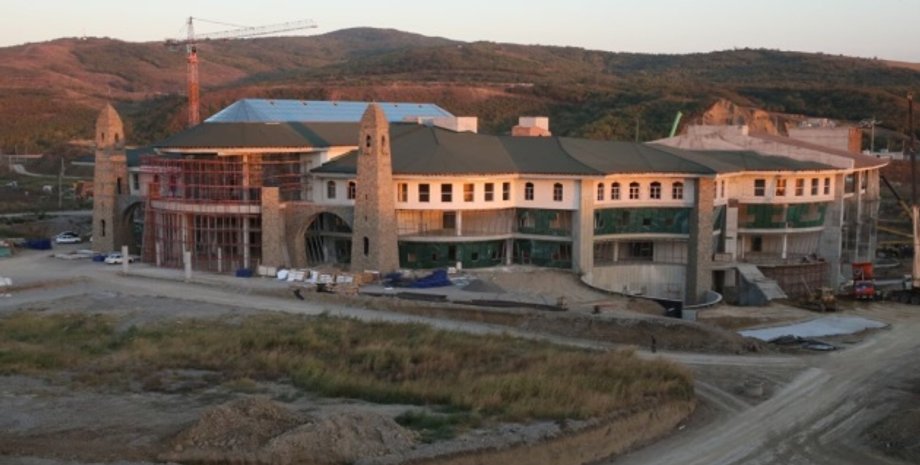 атака на Чечню, чечня вибухи, Російський університет спецназу, вибухи у Чечні, атака дронів, атака БПЛА