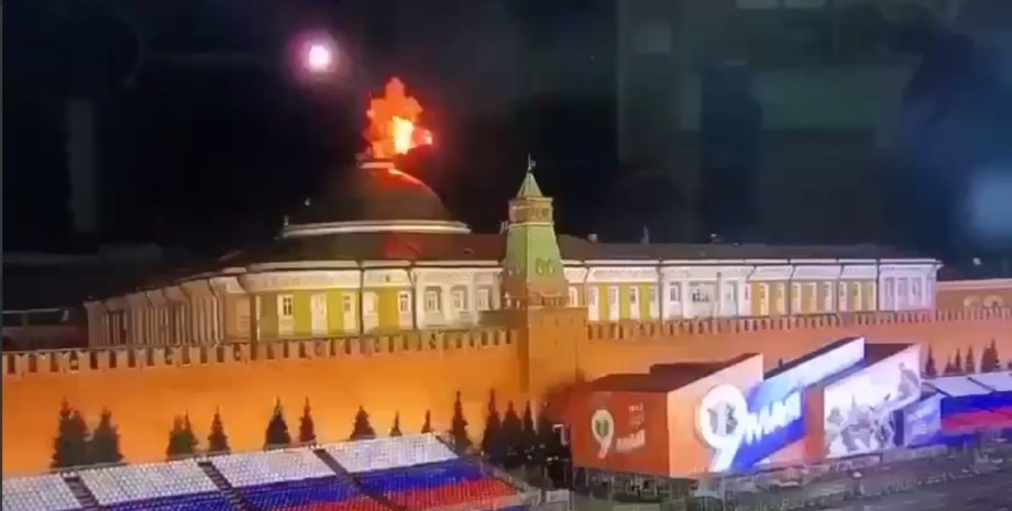 Возможный взрыв беспилотника над Кремлем