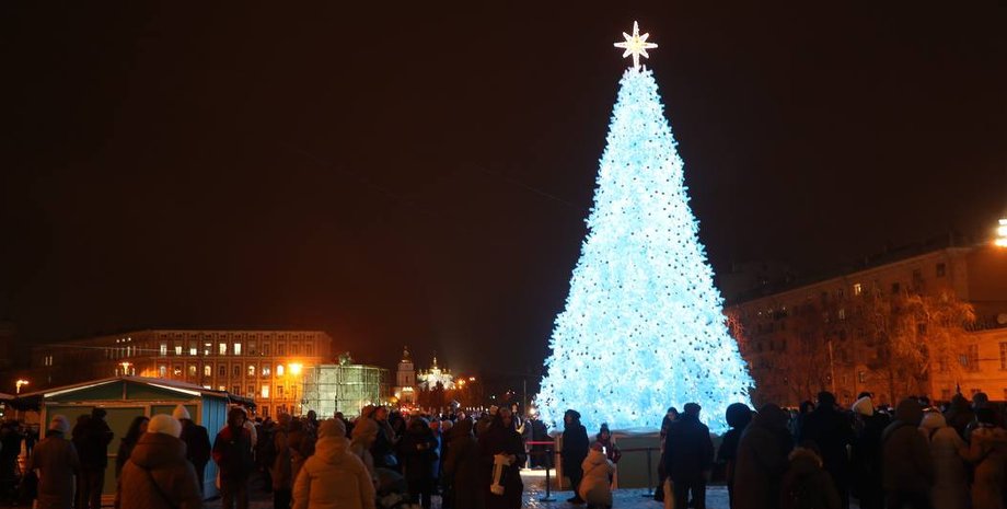 Ялинка на Софіївській площі у Києві