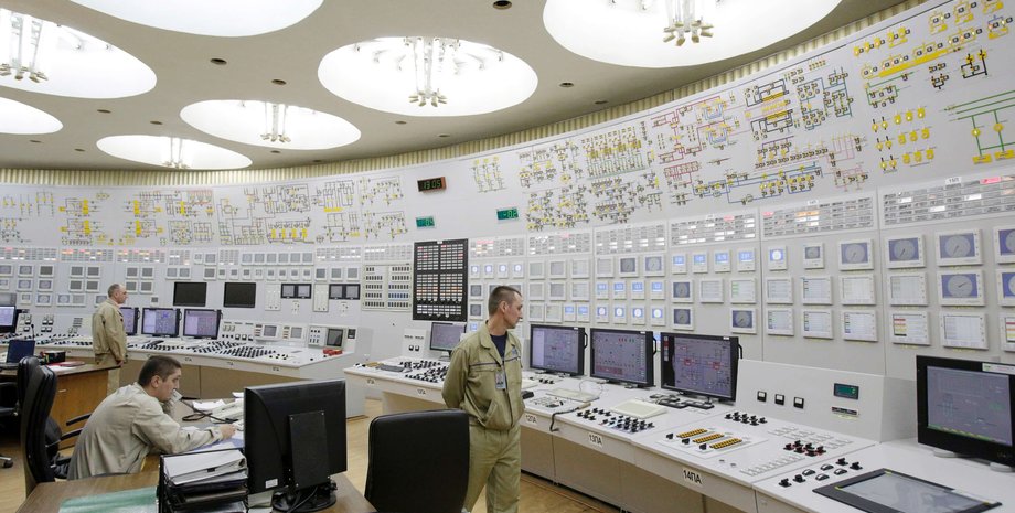 АЭС, пульт управления, землетрясение, атомная электростанция
