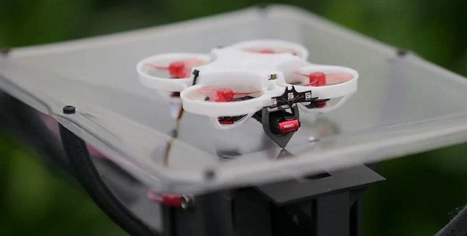 PATS, дрон, борьба с насекомыми