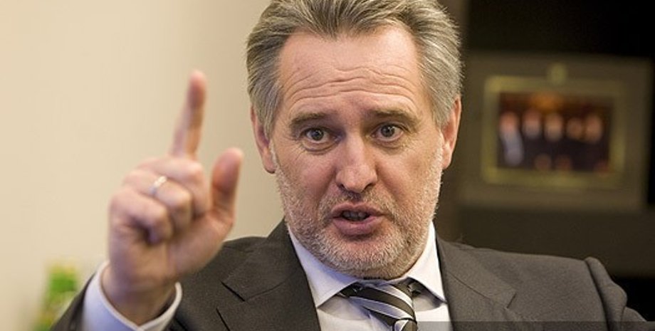 Дмитрий Стойков, Фокус