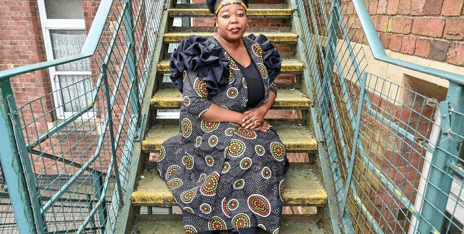 Жінку вважали мертвою, банк поховав клієнтку, жінка вимагає 5 млн, жінку вважали мертвою, анулювали документи