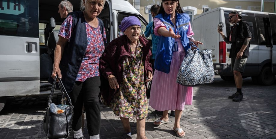 евакуація з Глухова, Глухів новини, Глухів обстріли сьогодні