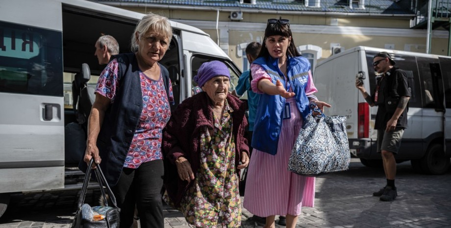 эвакуация из Глухова эвакуация из Глухова, Глухов новости,, Глухов обстрелы сегодня