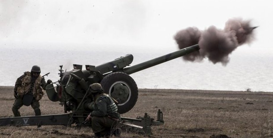 Украинская артиллерия / Фото: пресс-центр АТО