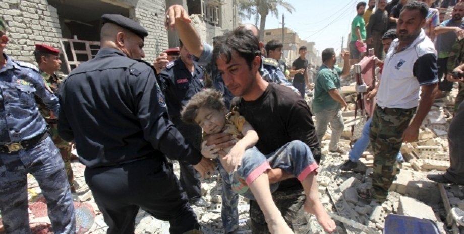 Последствия теракта в Багдаде / Фото: Reuters