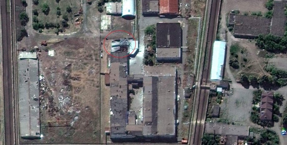 Спутниковый снимок колонии в Еленовке, Колония в Еленовке.