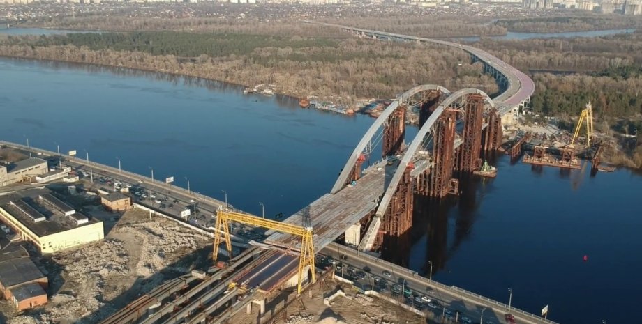 Кличко уволил своего заместителя Густелева из-за Подольского моста