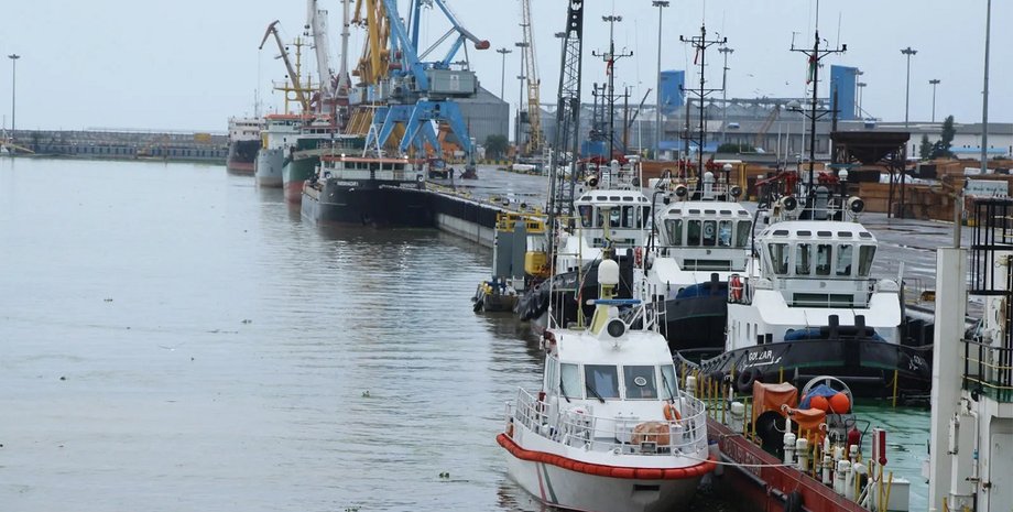 каспийский порт Бендер-Энзели каспийский порт Бендер-Энзели