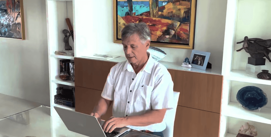 Даниэль Григорчук, американец, книга, писатель, Украина, РФ, США, фото