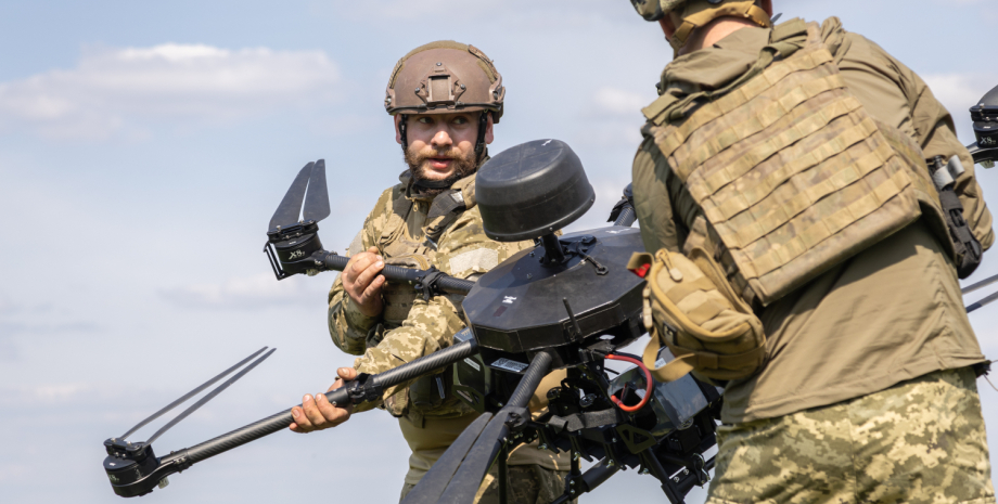 FPV-ocel crews are constantly fire on the occupiers trying to advance. Thanks to...