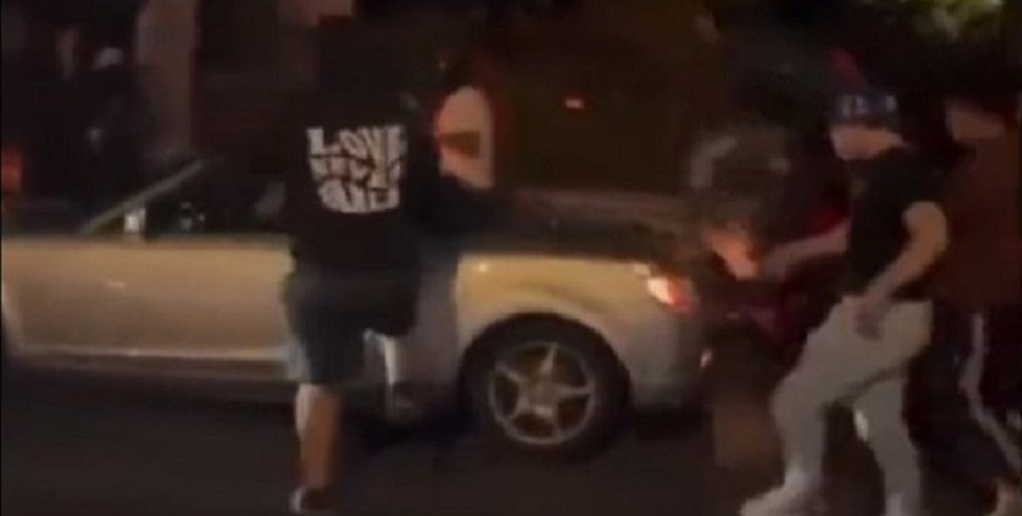 Toyota, Toyota MR2, США, Инциденты, ДТП, Гонки, Уличные гонщики, Преступники, Разбили авто, Толпа, Видео