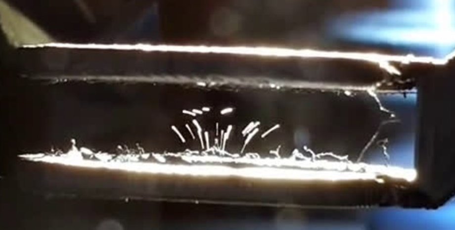 вірус, поширення вірусу