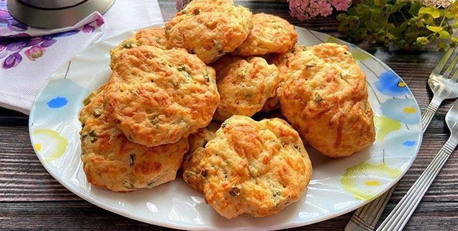 сырное печенье