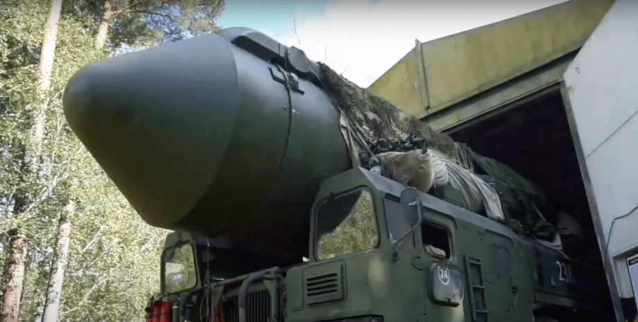 The Russian Defense Ministry reported that strategic rocket launchers were worki...