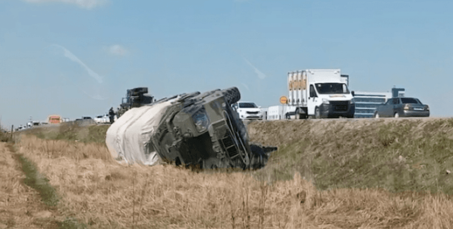 С-400, завалился С-400, зрк С-400, С-400 упал в кювет