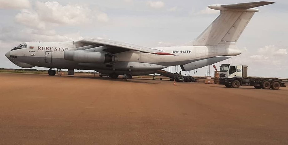 Стали відомі подробиці авіакатастрофи Іл-76 у Малі