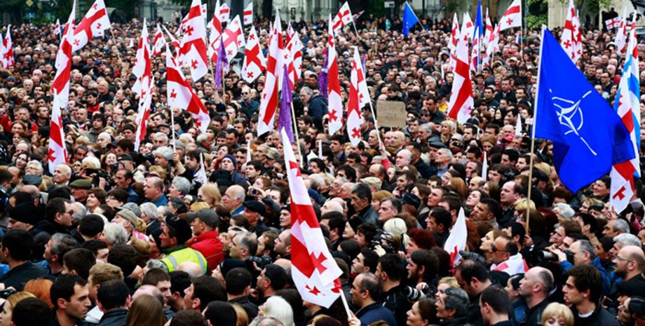 Митинг в Тбилиси / Фото: Azcongress.ru