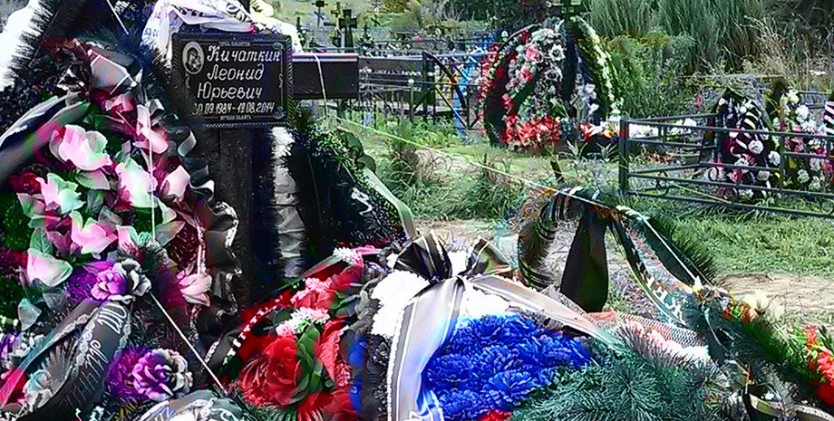 Могила одного из псковских десантников, погибшего в Украине / Фото: facebook