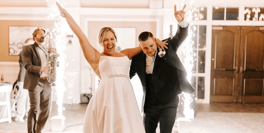 Свадьба, жених и невеста, невеста ошиблась женихом, убежала с другим мужчиной, курьезы на свадьбах, брак, свадебная церемония