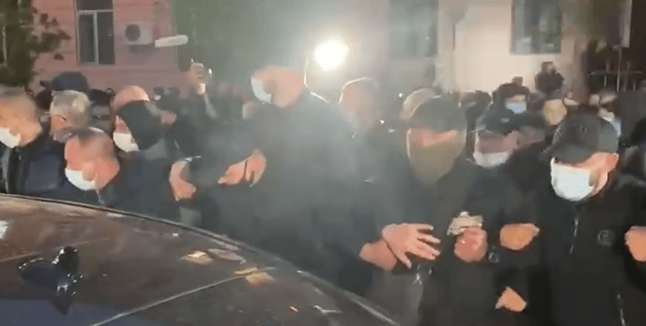 Віктор Медведчук, Печерський районний суд Києва, обрання запобіжного заходу