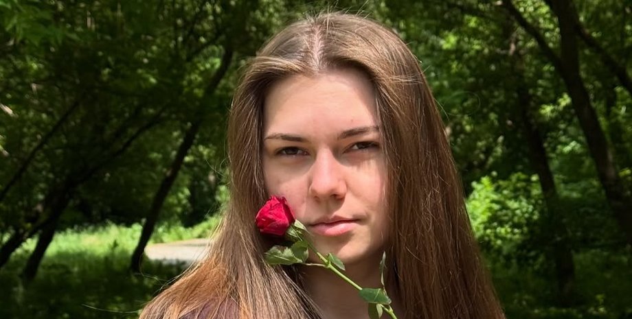 шахрайська схема з доставкою квітів