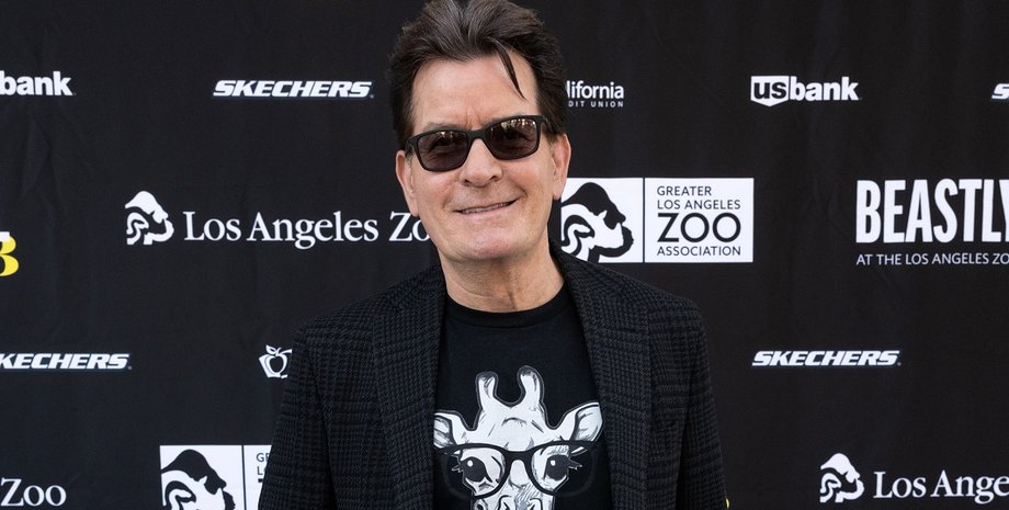 Чарли Шин, дональд трамп, фальшивые драгоценности, подарок