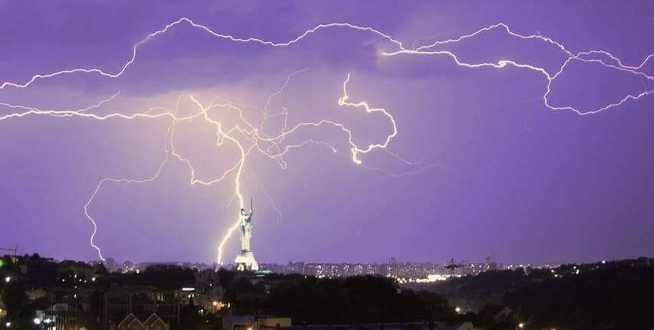 гроза, молния, непогода, гроза в Киеве, Киев, гроза в Киеве, Киев