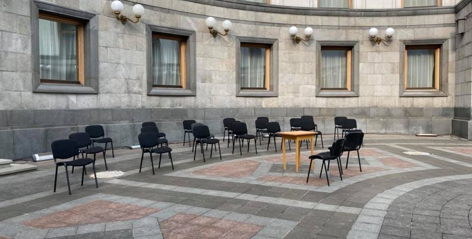 Фото: facebook.com/zheleznyak.y