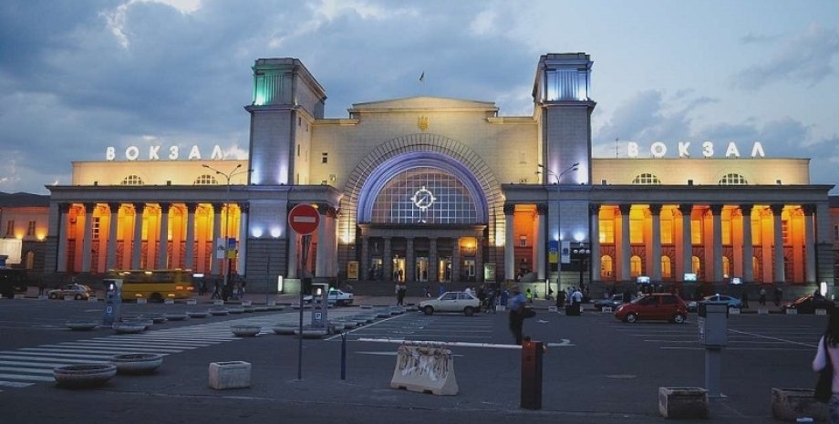 Железнодорожный вокзал Днепр / Фото: Днепр Час
