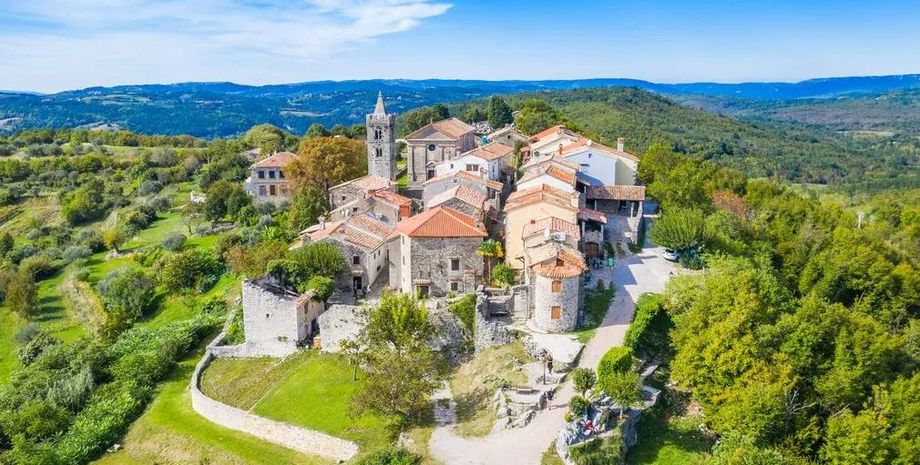 Самый маленький город в мире, туризм, путешествия, интересные места в мире, Хорватия, невероятные факты