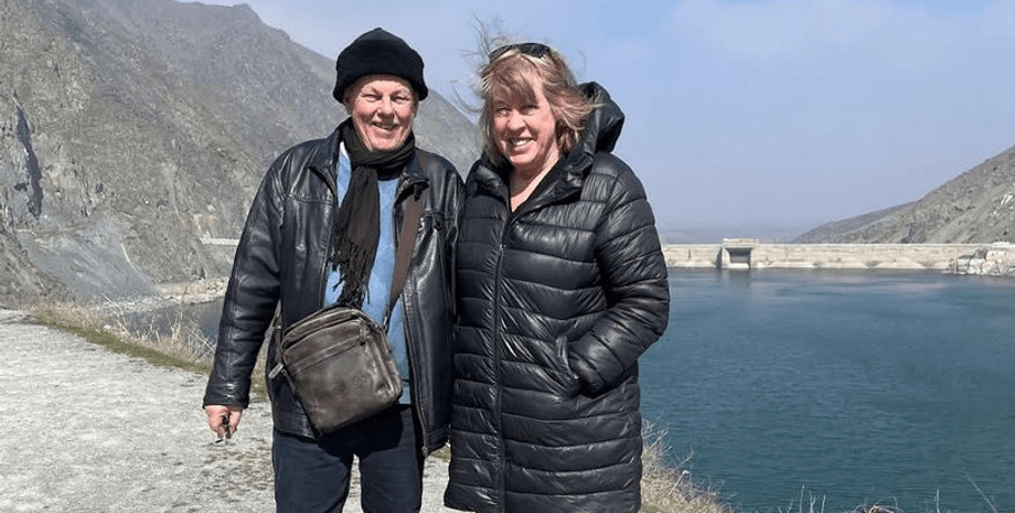 Наследство от неизвестного родственника, наследство от незнакомца, получила наследство, получила тысячи долларов,