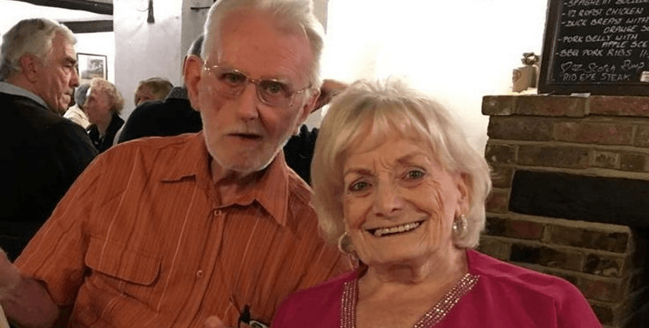 Женщина взяла на воспитание 74 подростка, приемная семья, приемные дети, ночевала в полиции, не могла иметь детей, семья